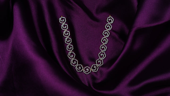 DHANVI SHORT NECKLACE