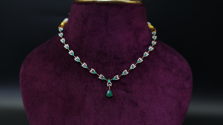 DISHA SHORT NECKLACE