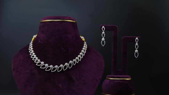 SHARA SHORT NECKLACE