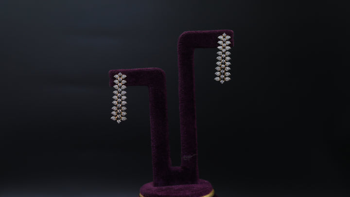 AAHIRA SHORT NECKLACE