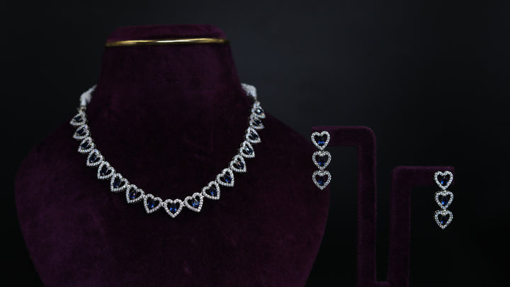 ANURA SHORT NECKLACE