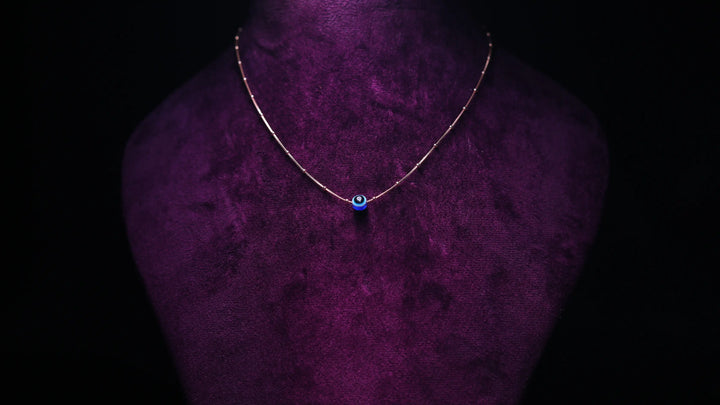 SWANIN CHAIN PENDANT