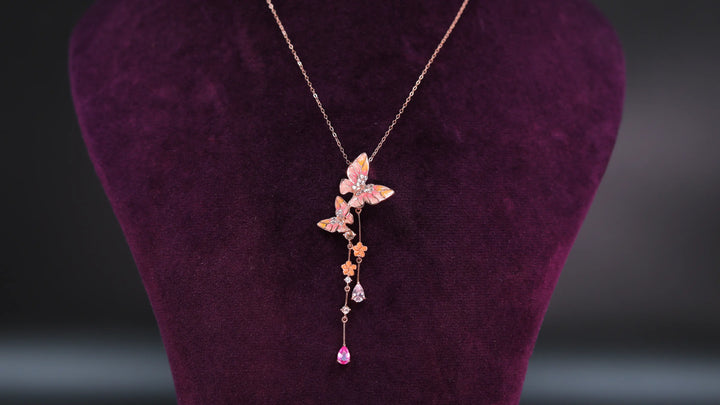 UNISIA CHAIN PENDANT