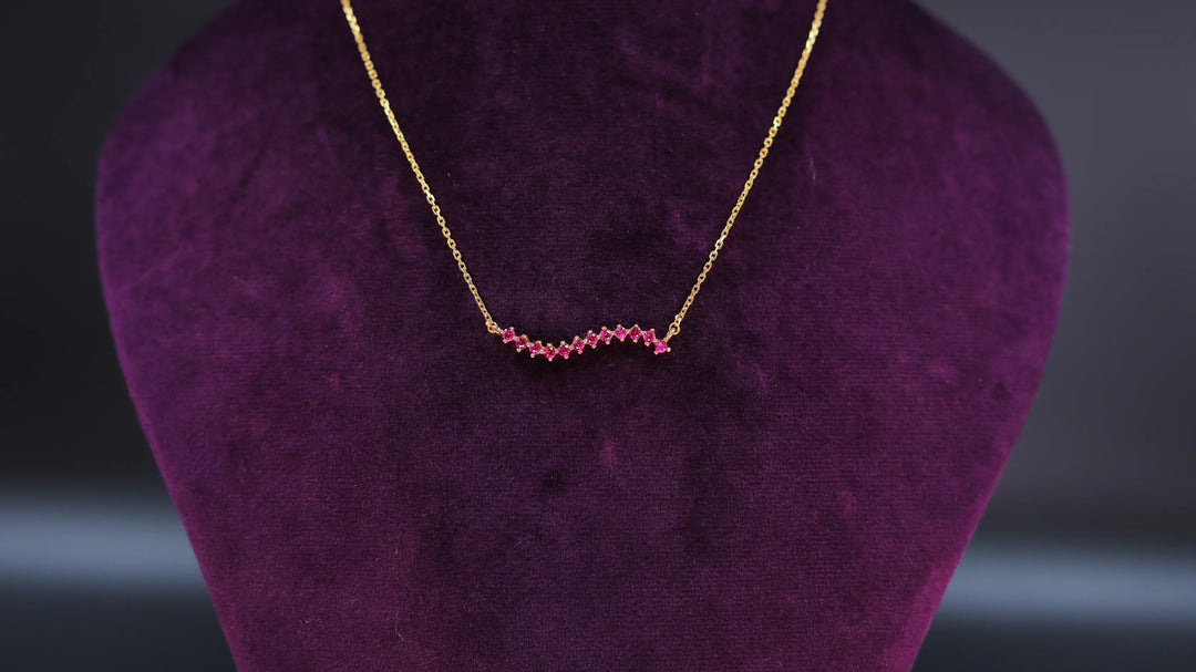 NIVA CHAIN PENDANT